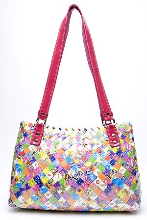 nahuiollin_hippeshops_candywrapper_bag