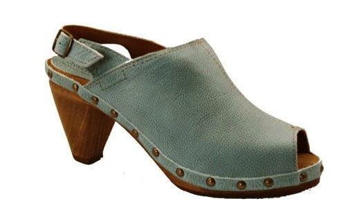 studiolorijn_blauwe-klompschoen-met-hak1