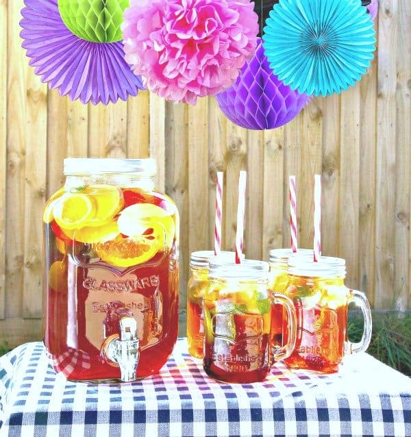 partyzz-drinkingdispenser-giveaway