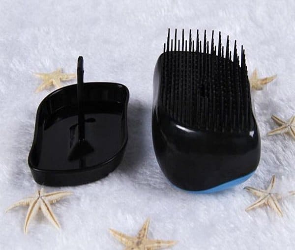 Tangle compact Tangle compact