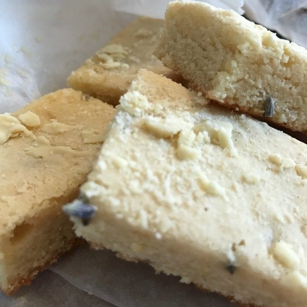 Blondie Lovely Lavender