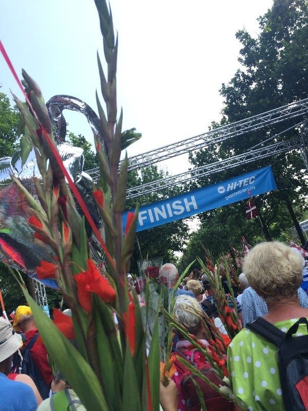 10 redenen waarom meelopen aan de Nijmeegse Vierdaagse een geweldige ervaring is