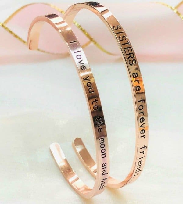 Bangle set armbanden (2 stuks) €28,90 voor jou en je vriendin