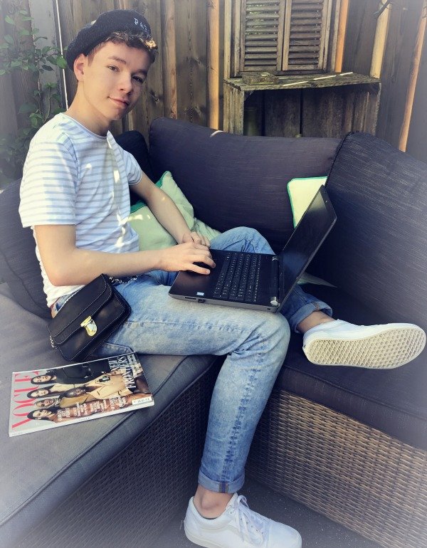 JEANS CLUTCH My Own: de hippe handsfree 7-in-1 fashion bag [review] Beautiful On You B.O.Y.