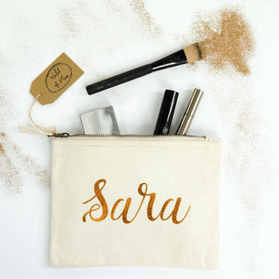 Make-up tas naturel katoen met jouw naam in metallic, inclusief initiaal hanger