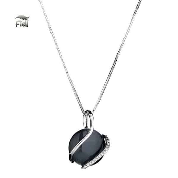 FIELL ketting black stone hanger (twv €27,50) van Libra Djewelz