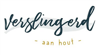 verslingerd aan hout