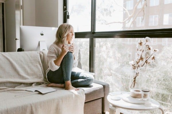 Door het coronavirus aan huis gekluisterd? Met deze top 10 tips hoef je de deur niet meer uit
