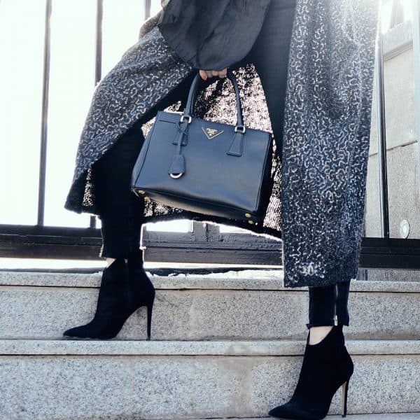 prada tas bijpassend out