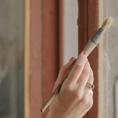Goed in de lak met deze tips voor het schilderen van de buitenboel