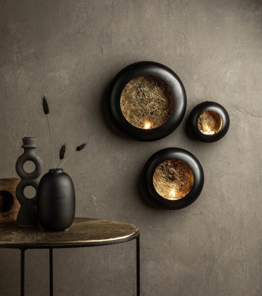 wand kandelaars rond zwart goud