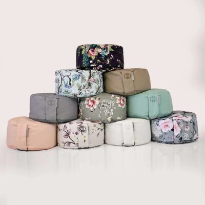 De basis van een fijne meditatie: hoe het juiste meditatiekussen je houding en rust ondersteunt